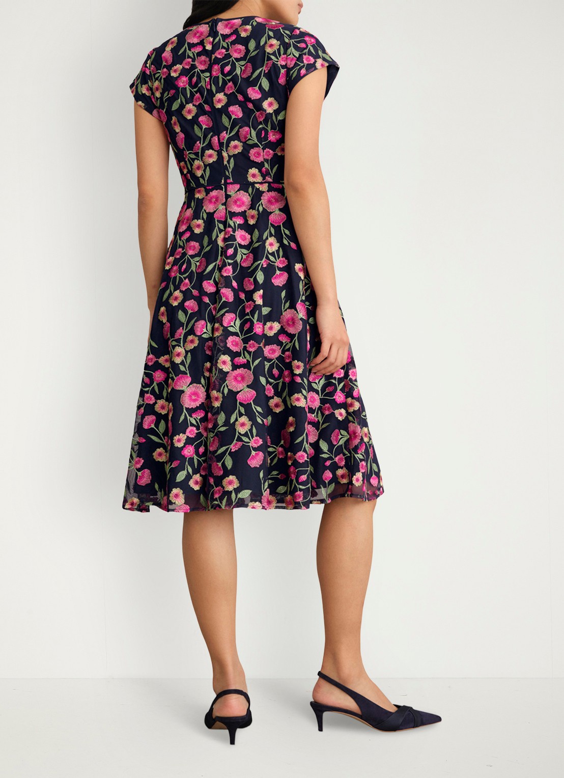 Hobbs Tia midi jurk met bloemenprint - achterkant roze