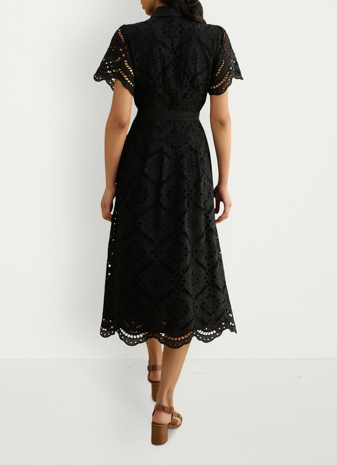 Hobbs Willa midi blousejurk met broderie en steekzakken - achterkant 7 zwart
