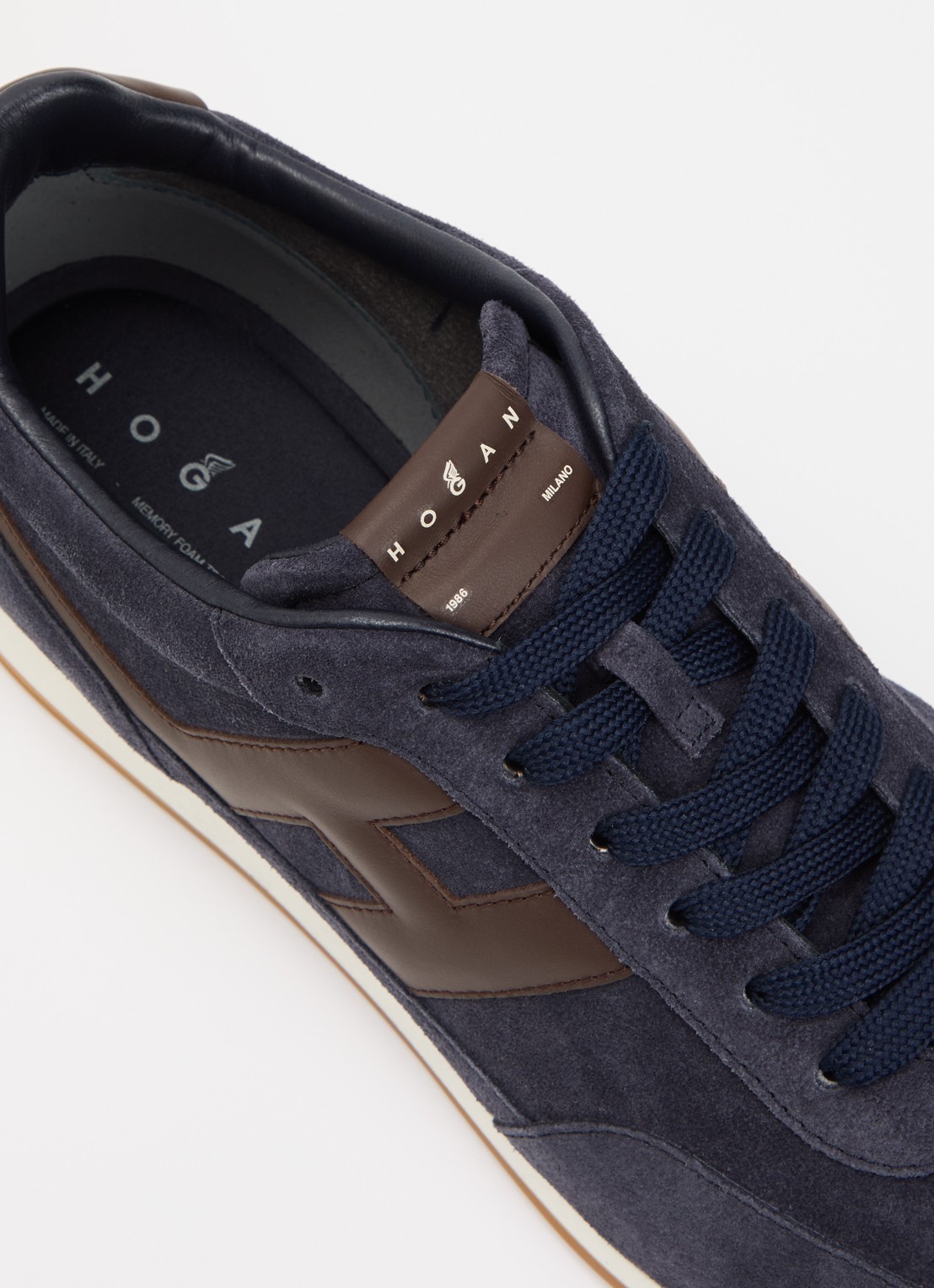 Hogan Allacciato sneaker van suède - detail 5 donkerblauw