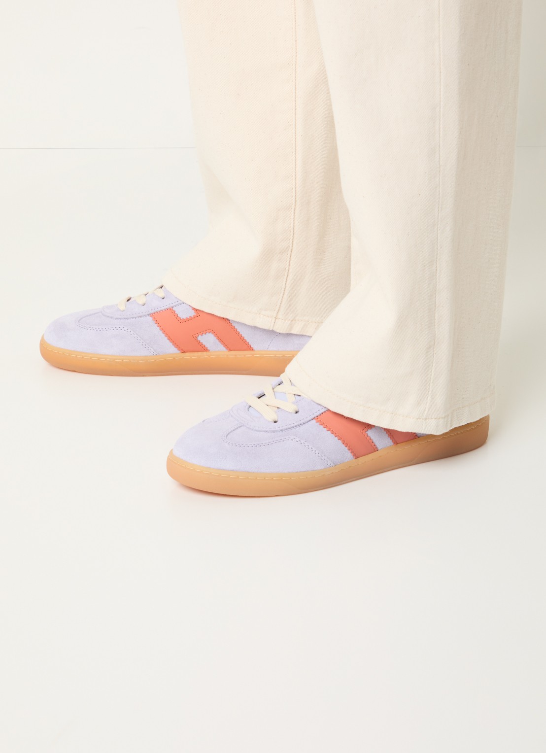 Hogan Cool sneaker van suède  - voorkant 6 lila