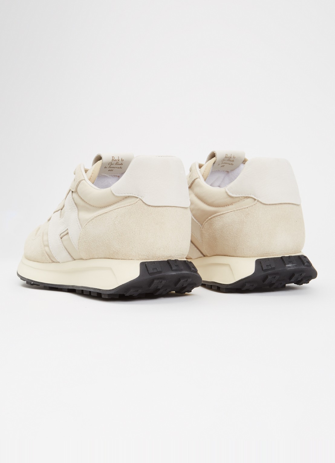 Hogan H601 sneaker met details van suède - achterkant 5 gebroken wit
