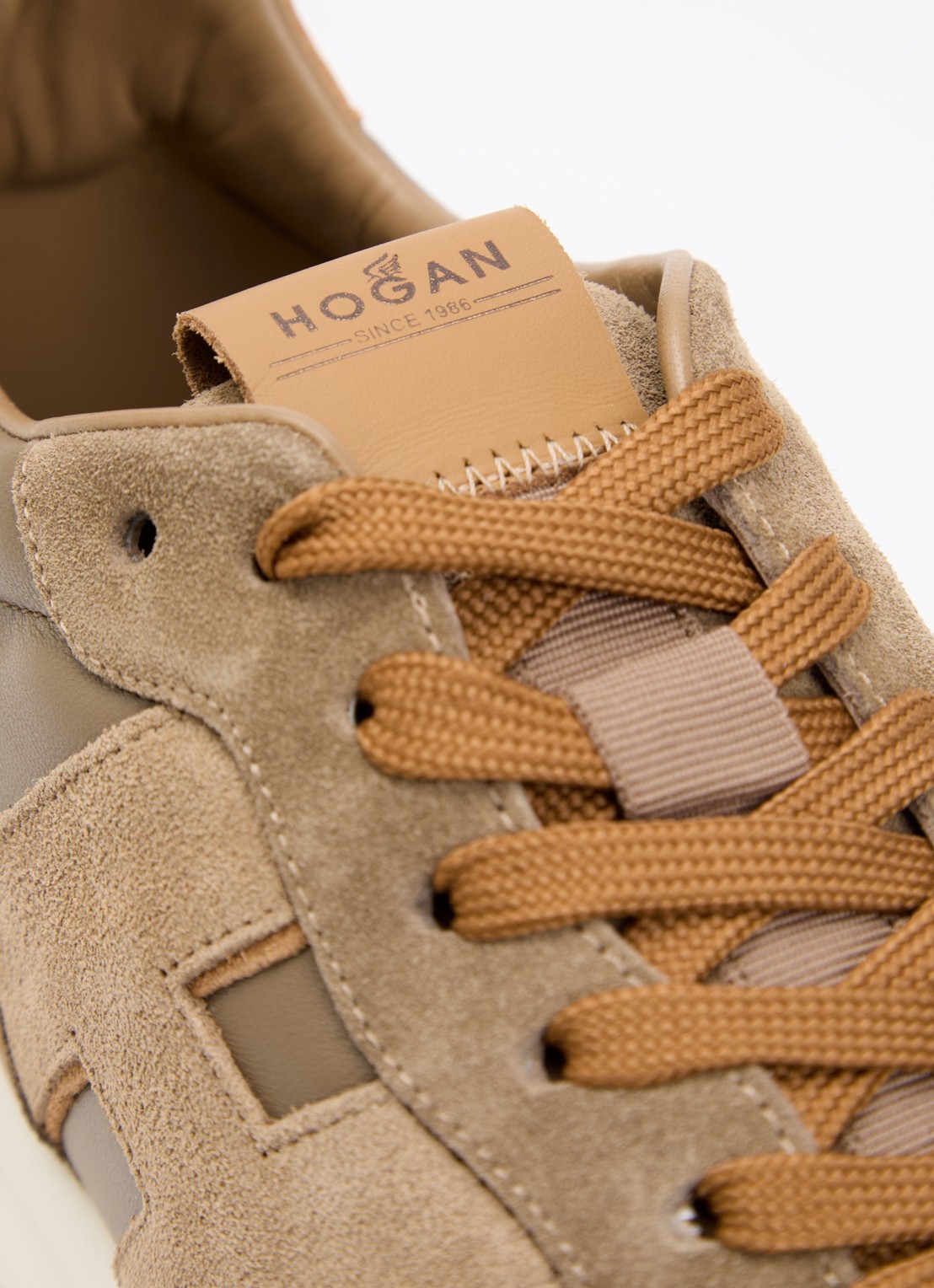 Hogan H601 sneaker van leer met details van suède - detail 6 lichtbruin