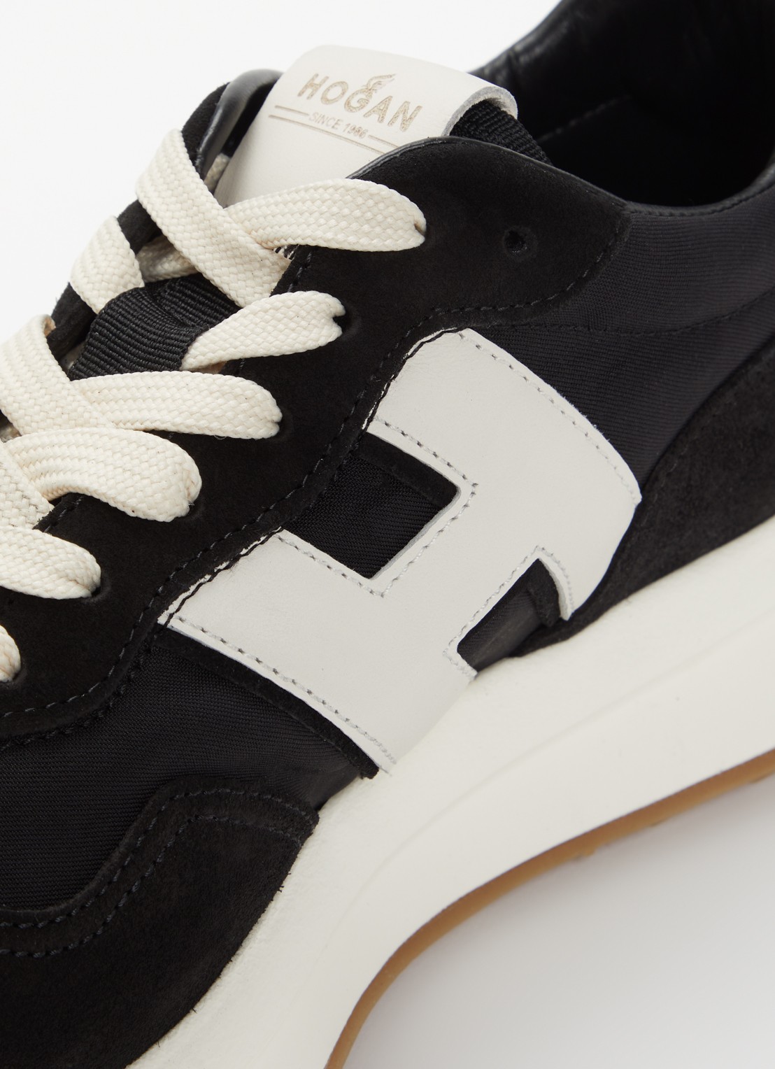 Hogan H601 sneaker van mesh met suède details - detail 6 zwart