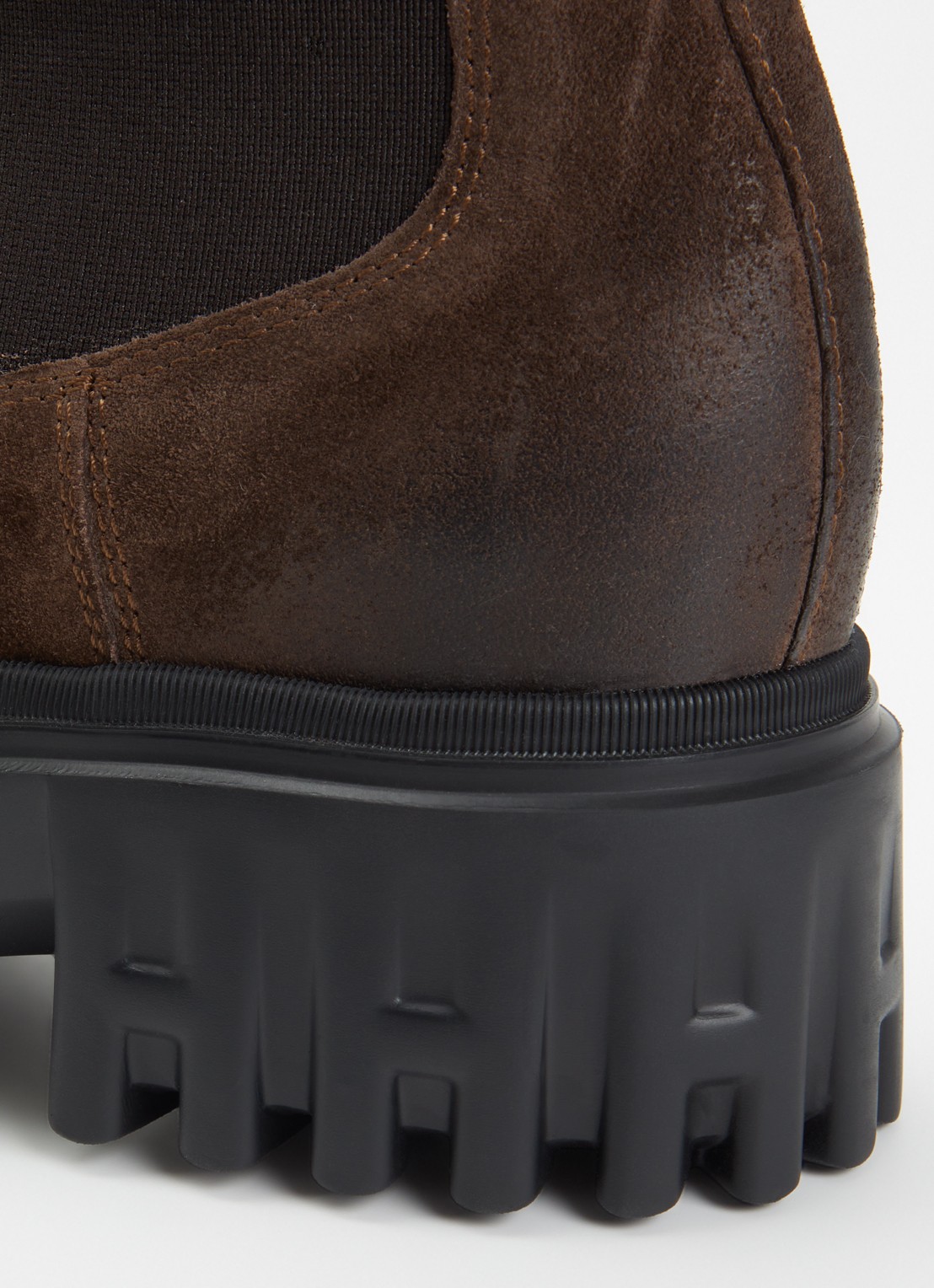 Hogan H700 chelsea boot van suède - detail 2 bruin