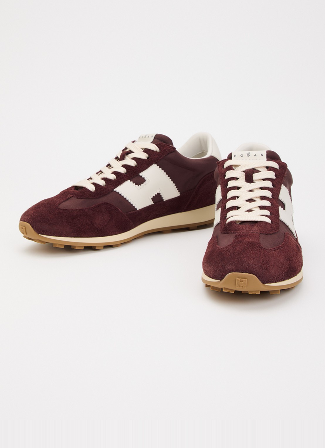 Hogan Sneaker met suède details - detail 2 bordeauxrood
