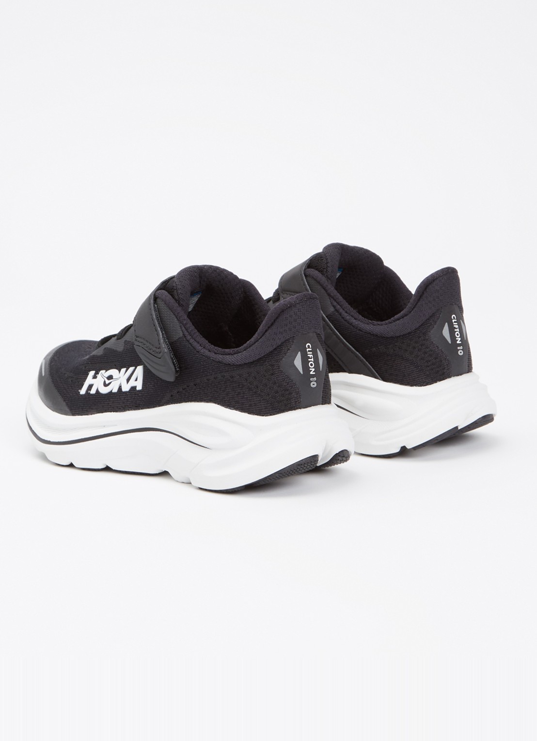 HOKA Clifton 10 hardloopschoen met gebreid bovenwerk en logo - achterkant zwart