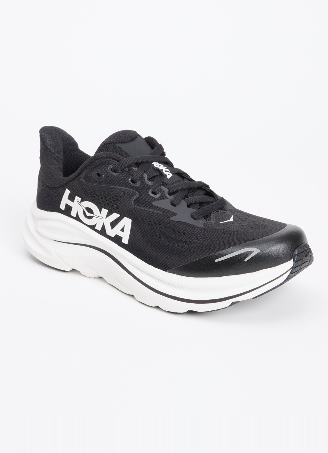 HOKA Clifton 10 hardloopschoen met gebreid bovenwerk en logo - voorkant 2 zwart