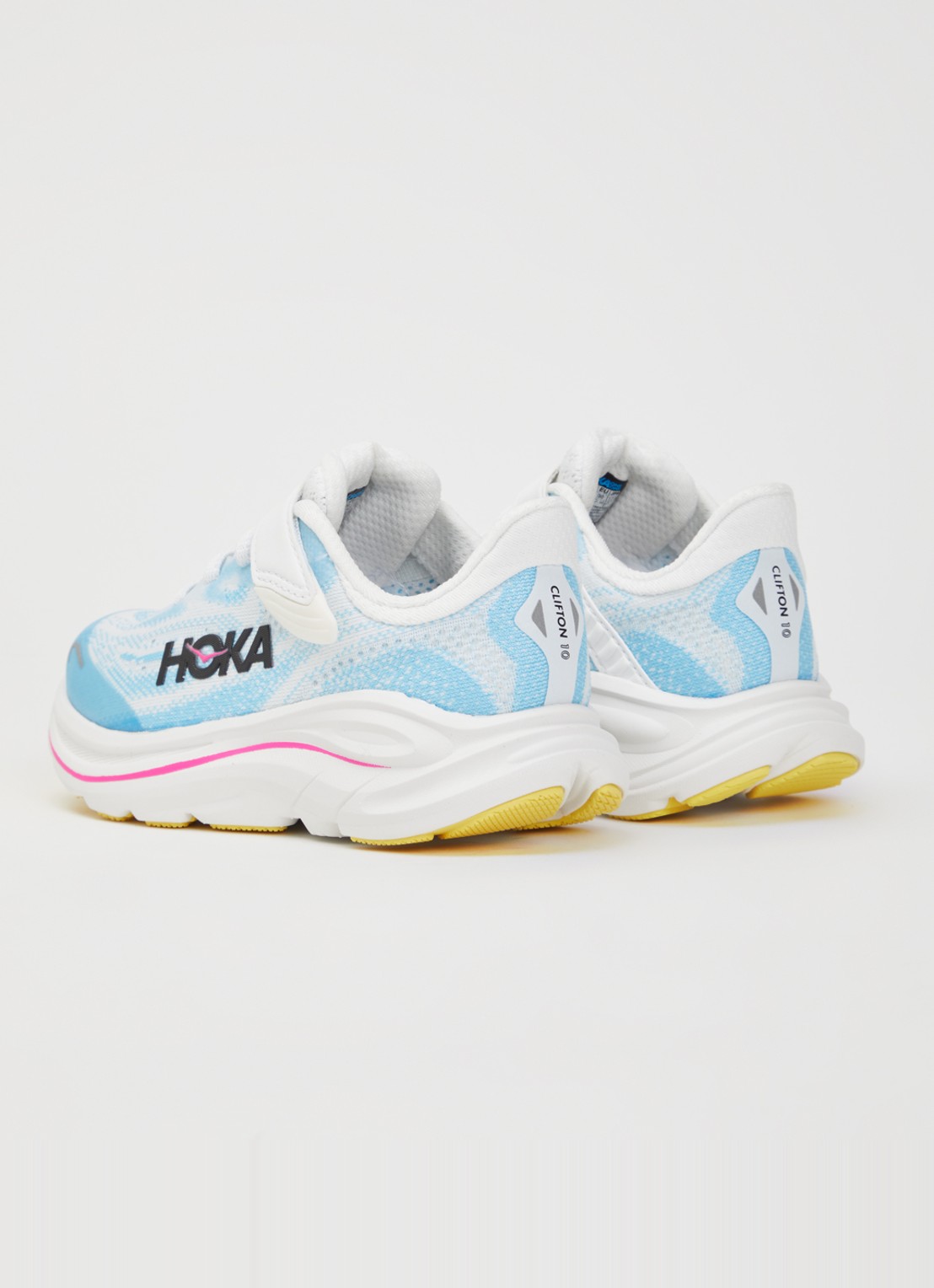 HOKA Clifton sneaker van mesh met logo - achterkant 2 lichtblauw