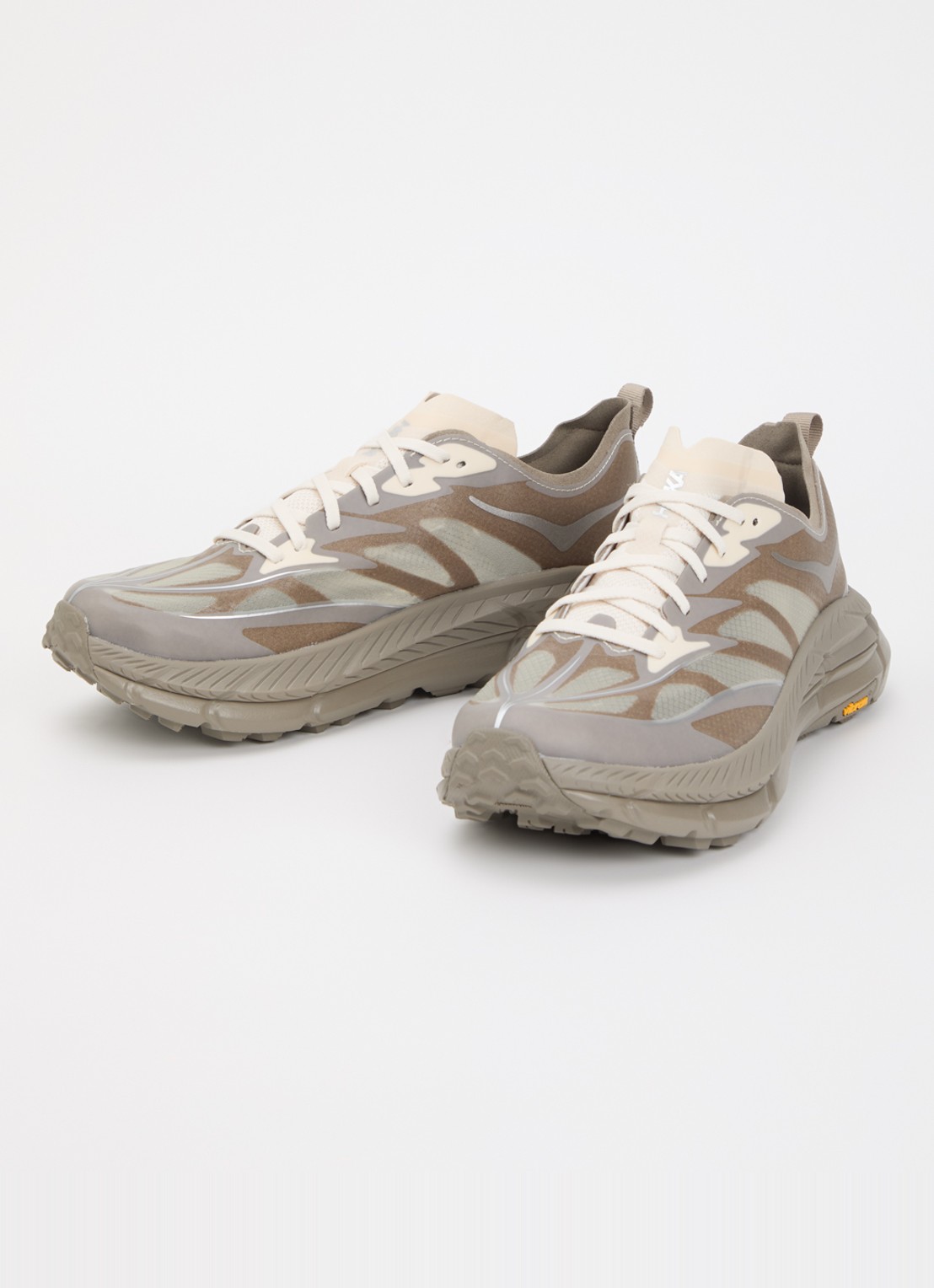 HOKA Mafate Speed 4 Lite sneaker met details van mesh - detail beige