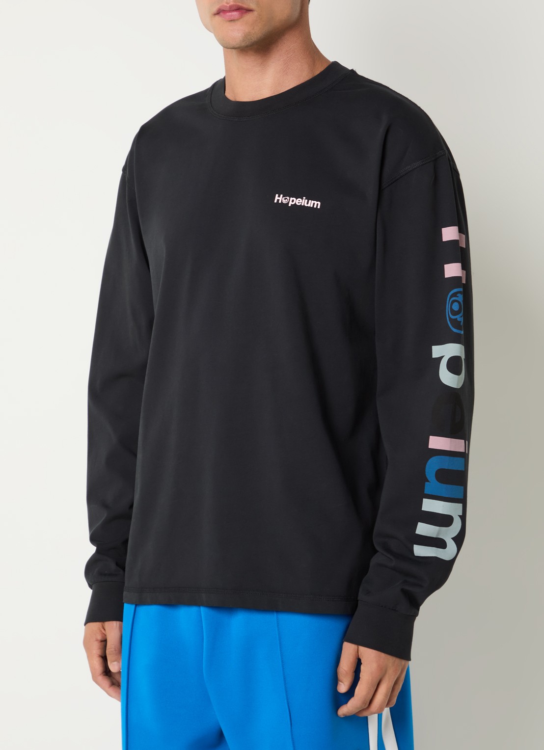 Hopeium Longsleeve met front- en backprint - achterkant 3 zwart