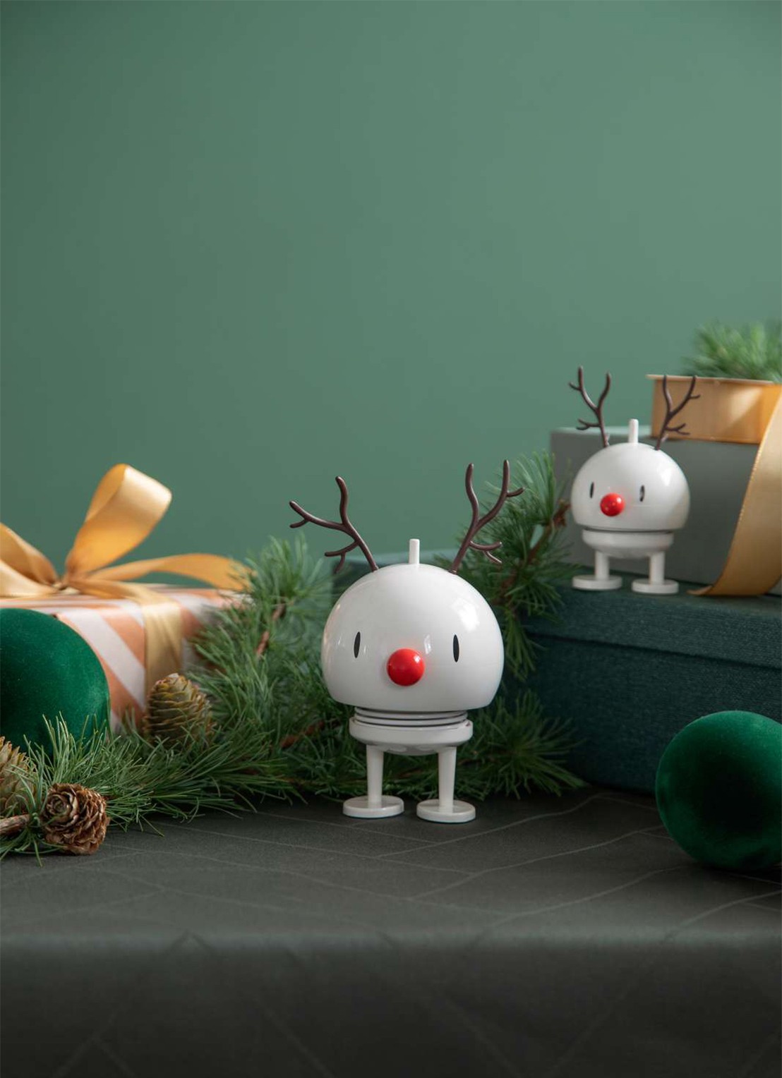 Hoptimist Reindeer Bumble S ornament 9,5 cm - voorkant 2 wit