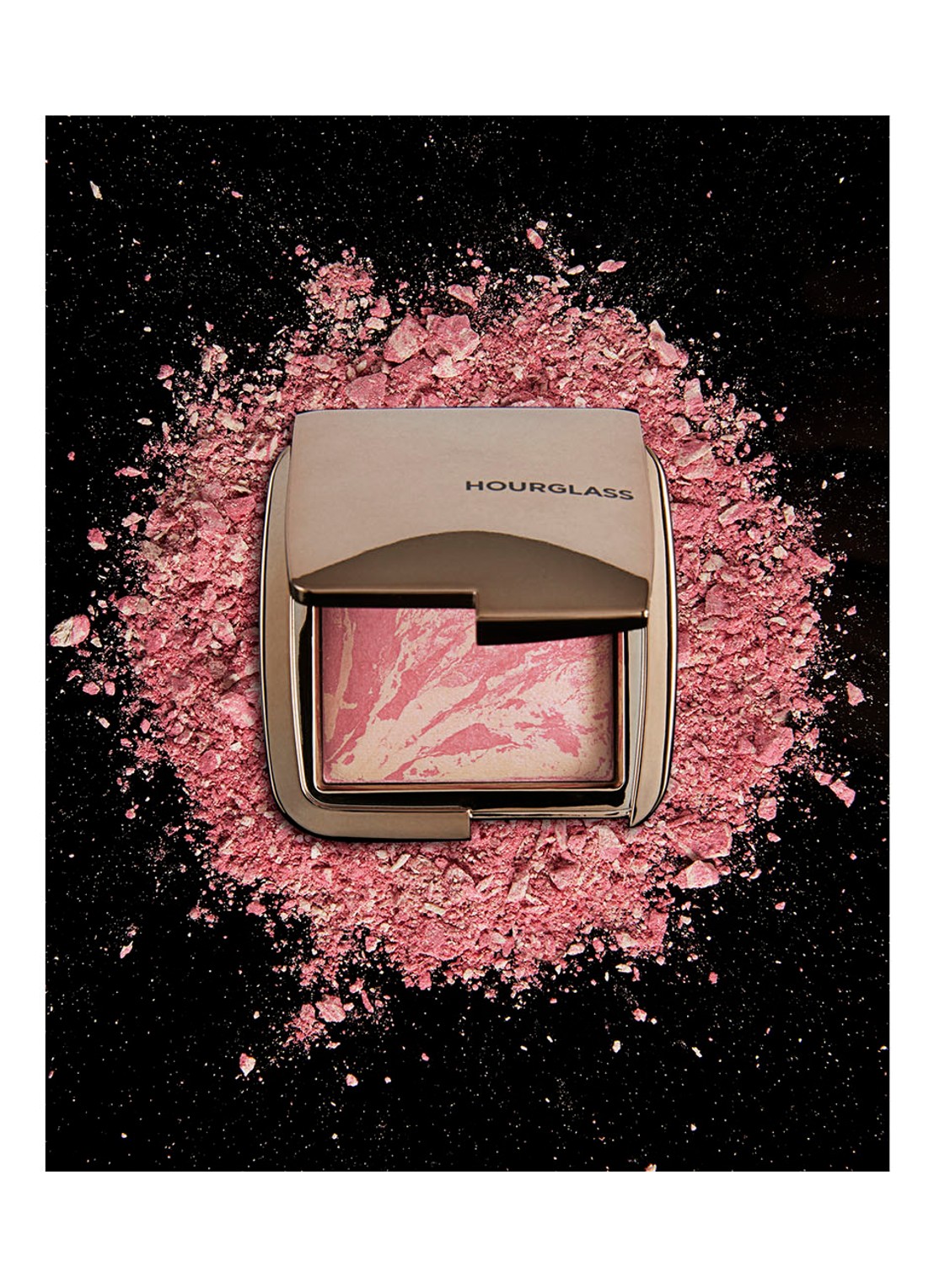 Hourglass AMBIENT™ Lighting Blush - detail 5 diffused heat