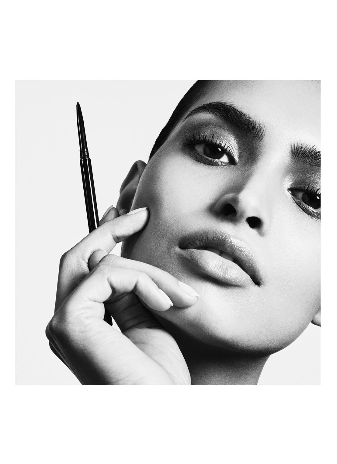 Hourglass Arch Brow Micro Sculpting Pencil - wenkbrauwpotlood - voorkant 2 warm blonde