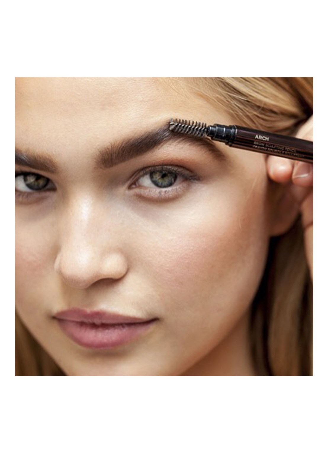 Hourglass Arch Brow Sculpting Pencil - wenkbrauwpotlood - detail 5 platinum blonde