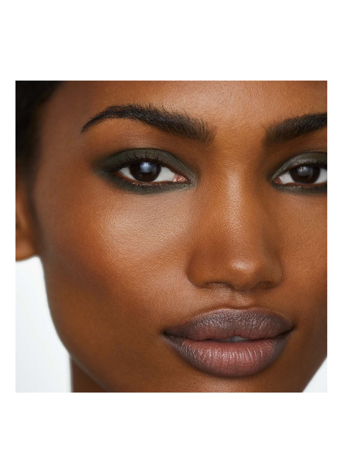Hourglass Voyeur Waterproof Gel Eyeliner - detail 4 forest