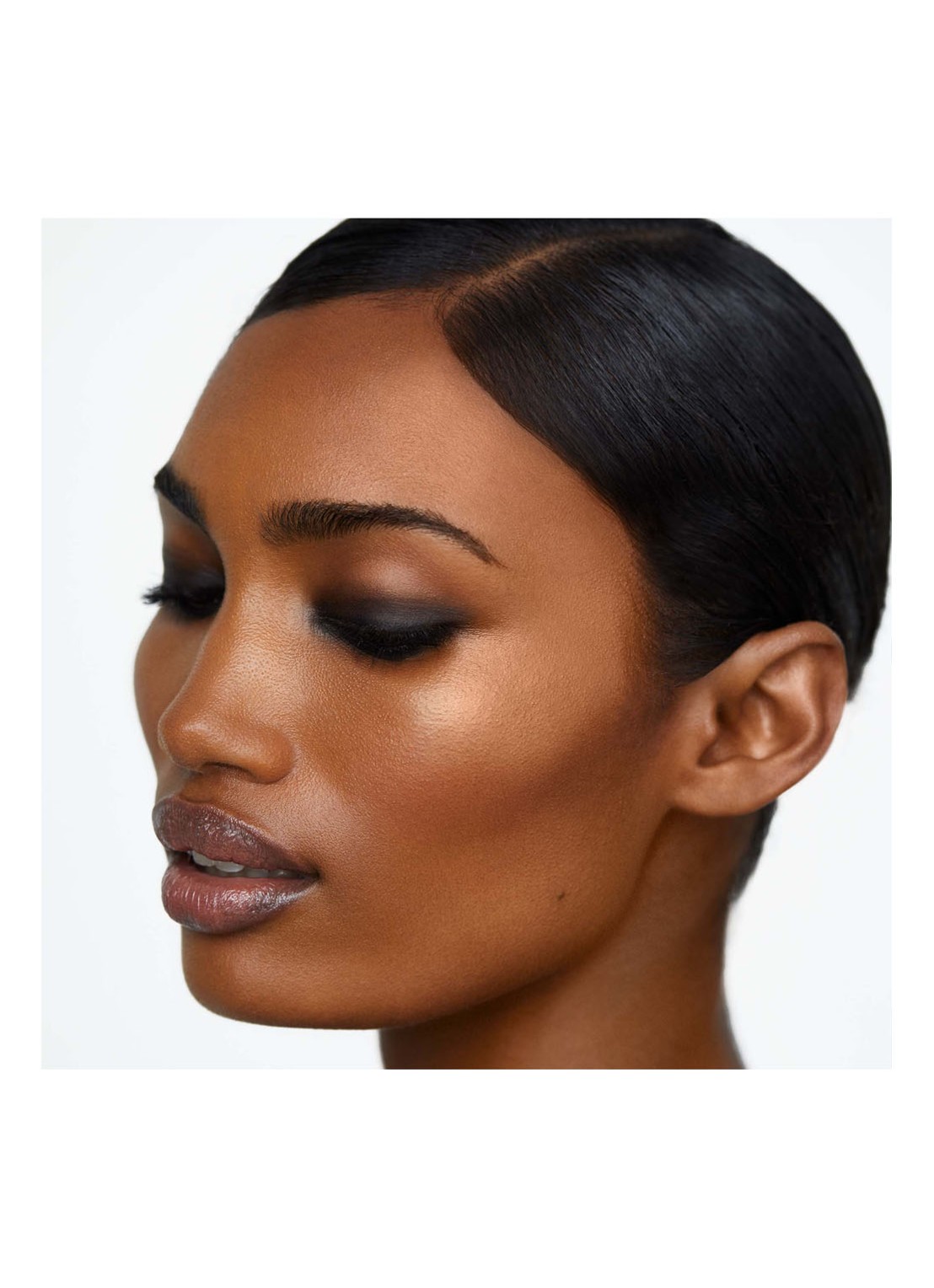 Hourglass Voyeur Waterproof Gel Eyeliner - detail 3 obsidian