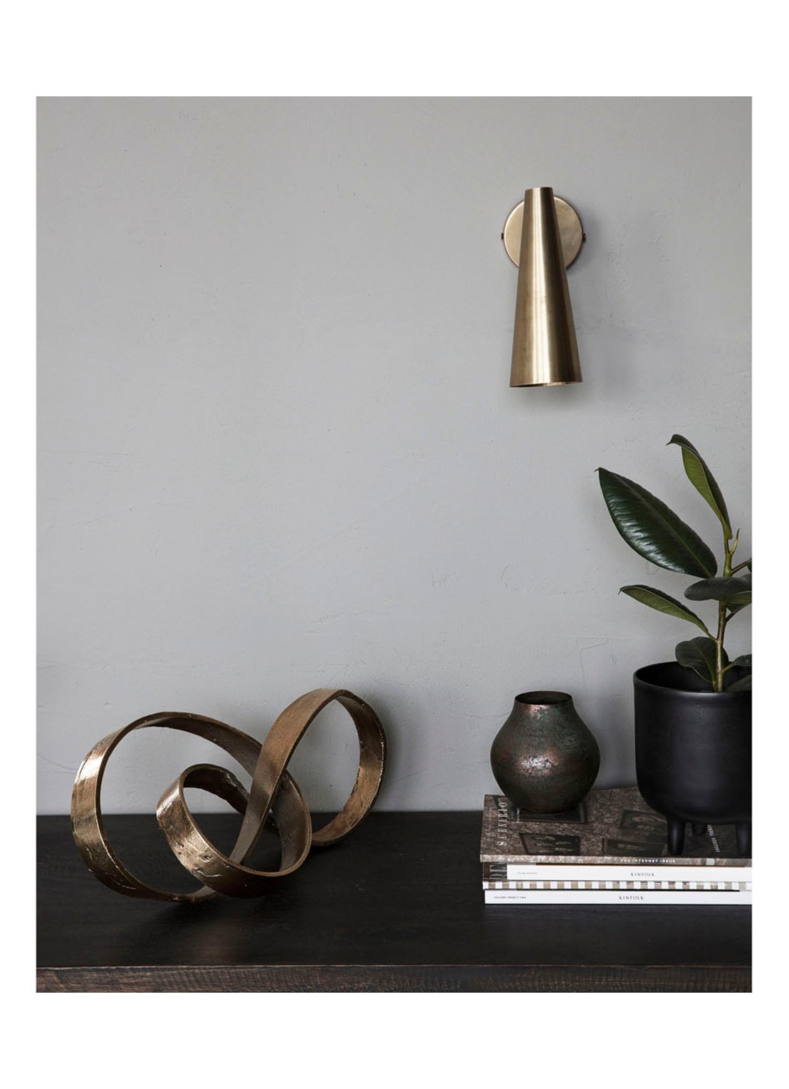 House Doctor Nauji object 40 cm - voorkant 2 goud