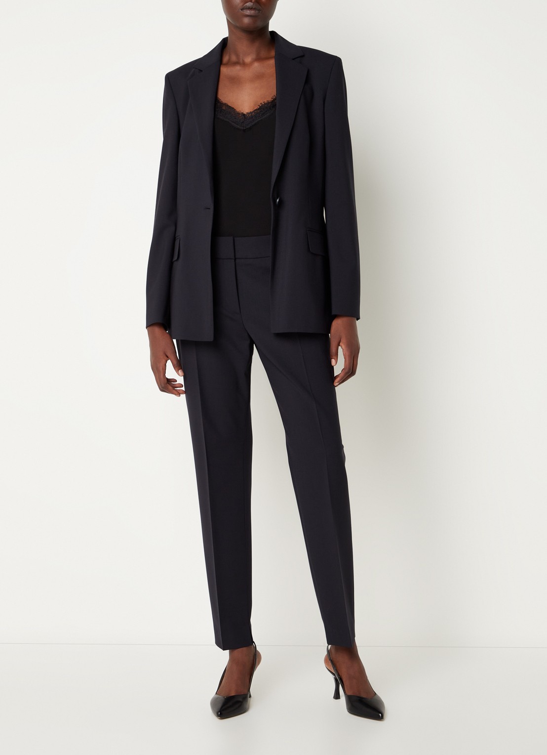 HUGO Atana blazer in wolblend met klepzakken - voorkant 2 donkerblauw