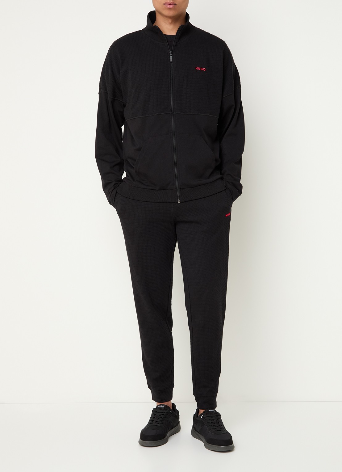 HUGO Austin pyjamabroek met steekzakken - voorkant 2 zwart