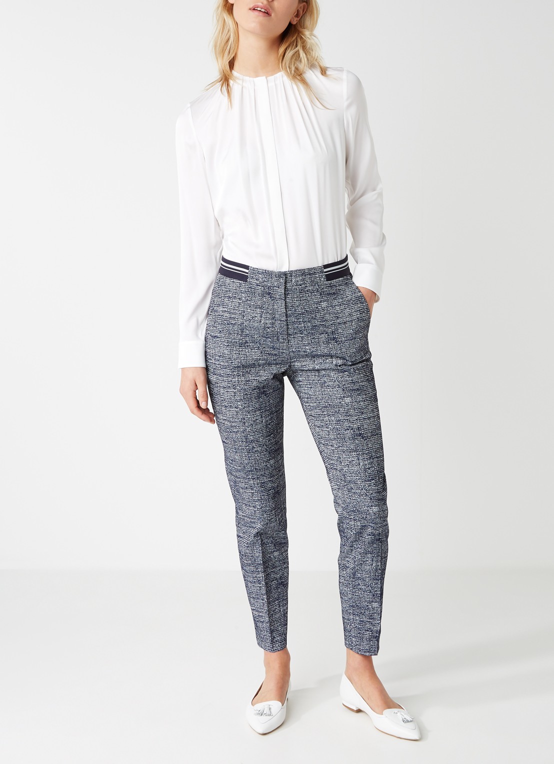 HUGO BOSS Banora blouse van zijde met plooien - voorkant 4 wit