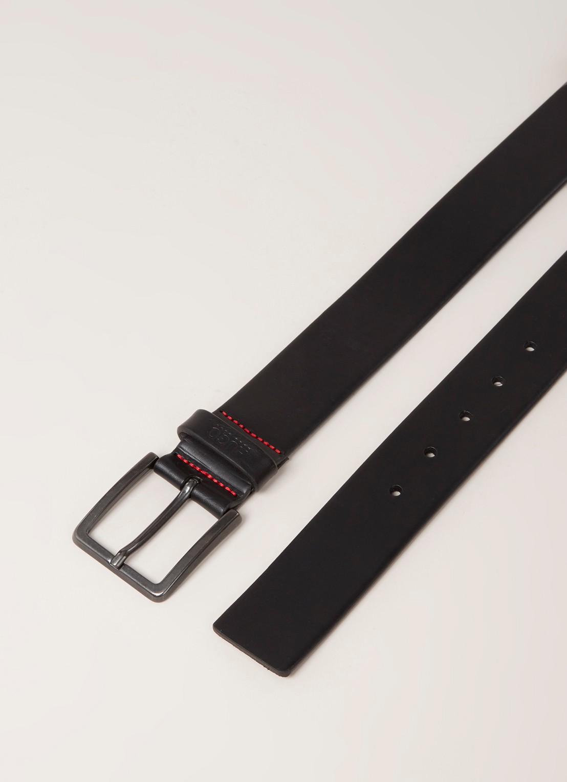 HUGO BOSS Gionio riem van leer  - detail zwart