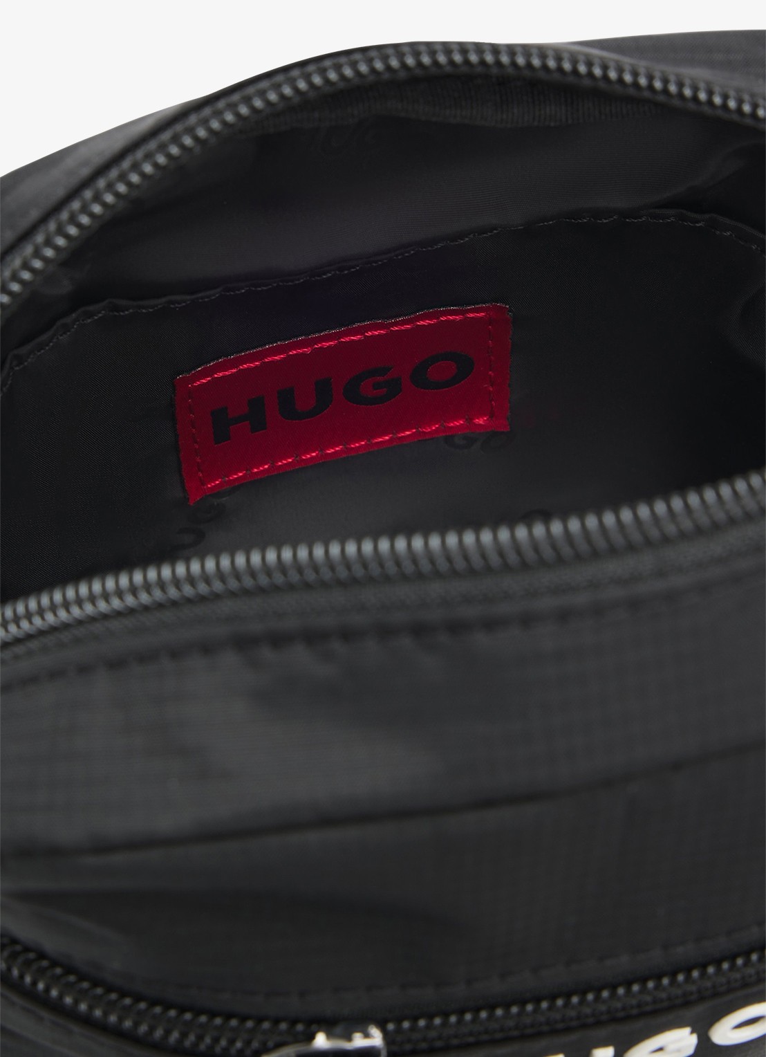 HUGO Crossbodytas met logo - detail 2 zwart