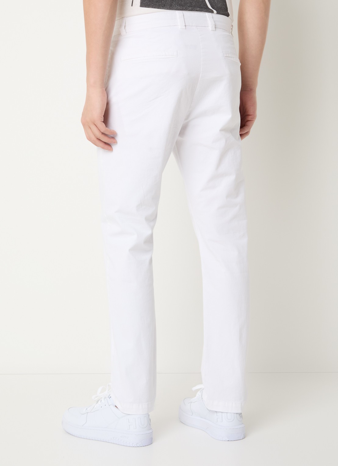 HUGO David slim fit chino met steekzakken - achterkant 3 wit