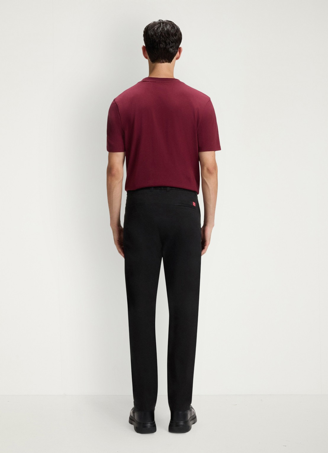 HUGO David slim fit chino met steekzakken - achterkant black-001 / zwart