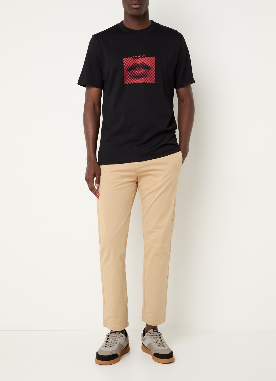 HUGO David slim fit chino met steekzakken - voorkant 5 medium beige-269 / beige