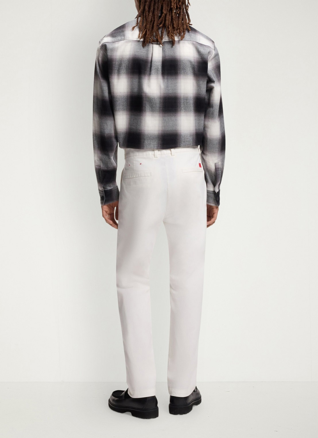 HUGO David slim fit chino met steekzakken - achterkant natural-102 / wit