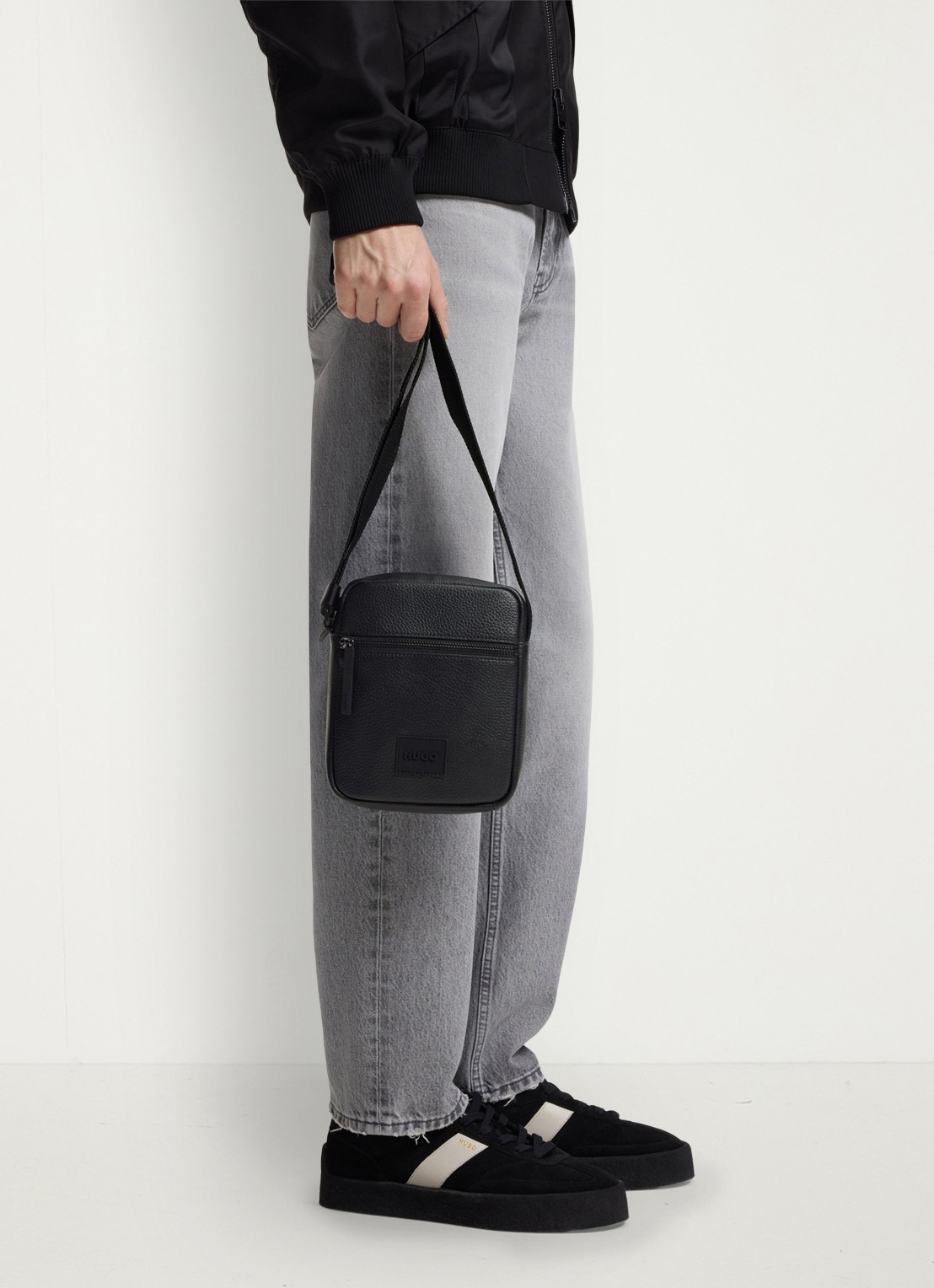 HUGO Ethon crossbodytas met logo en verstelbare schouderriem - voorkant 3 black-002 / zwart