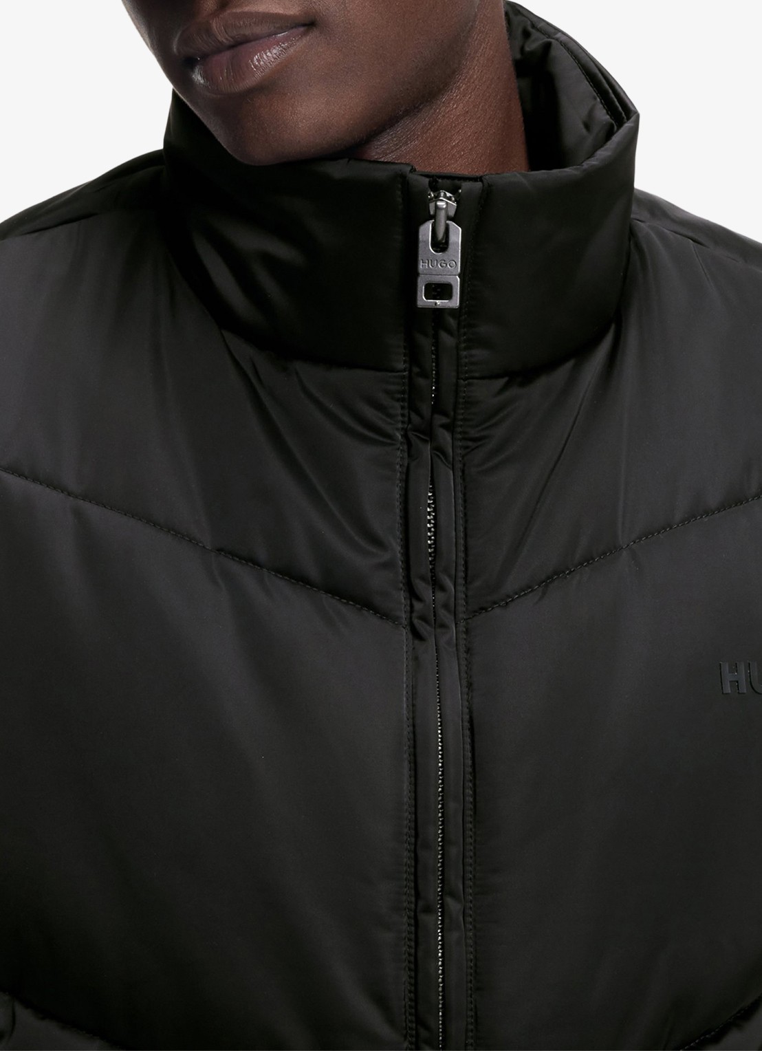HUGO Gewatteerde bodywarmer met logo - detail 5 zwart