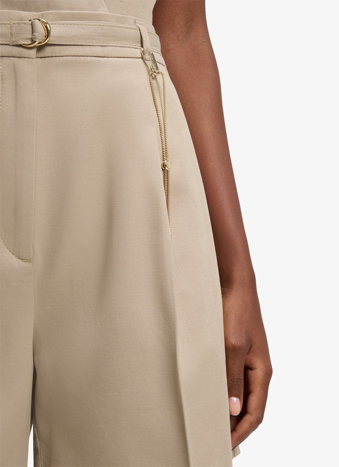 HUGO Henisea high waist wide fit korte broek met kettingdetail - detail 5 light/pastel brown-232 / bruin