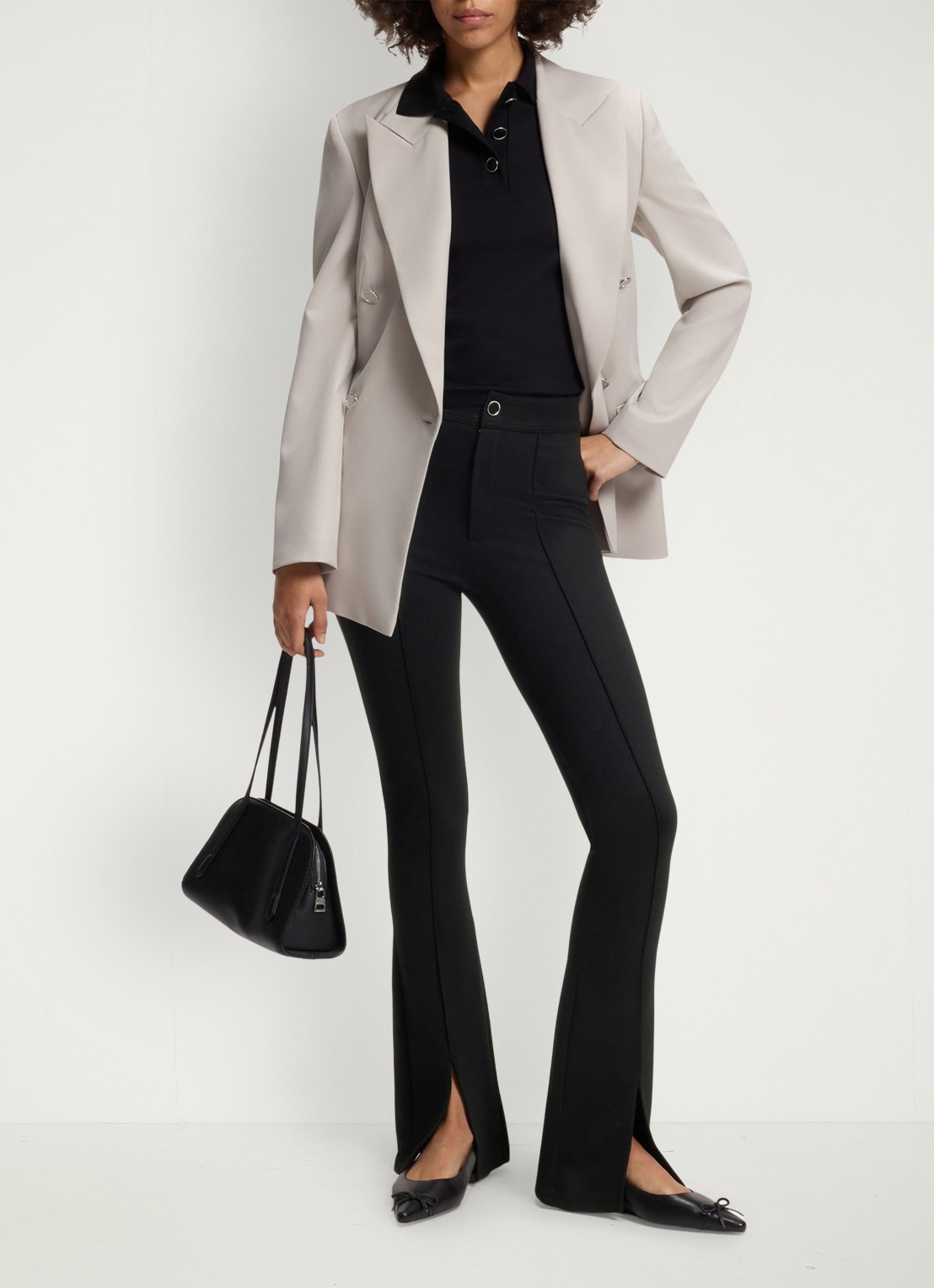 HUGO High waist flared fit pantalon met steekzakken - voorkant 2 zwart