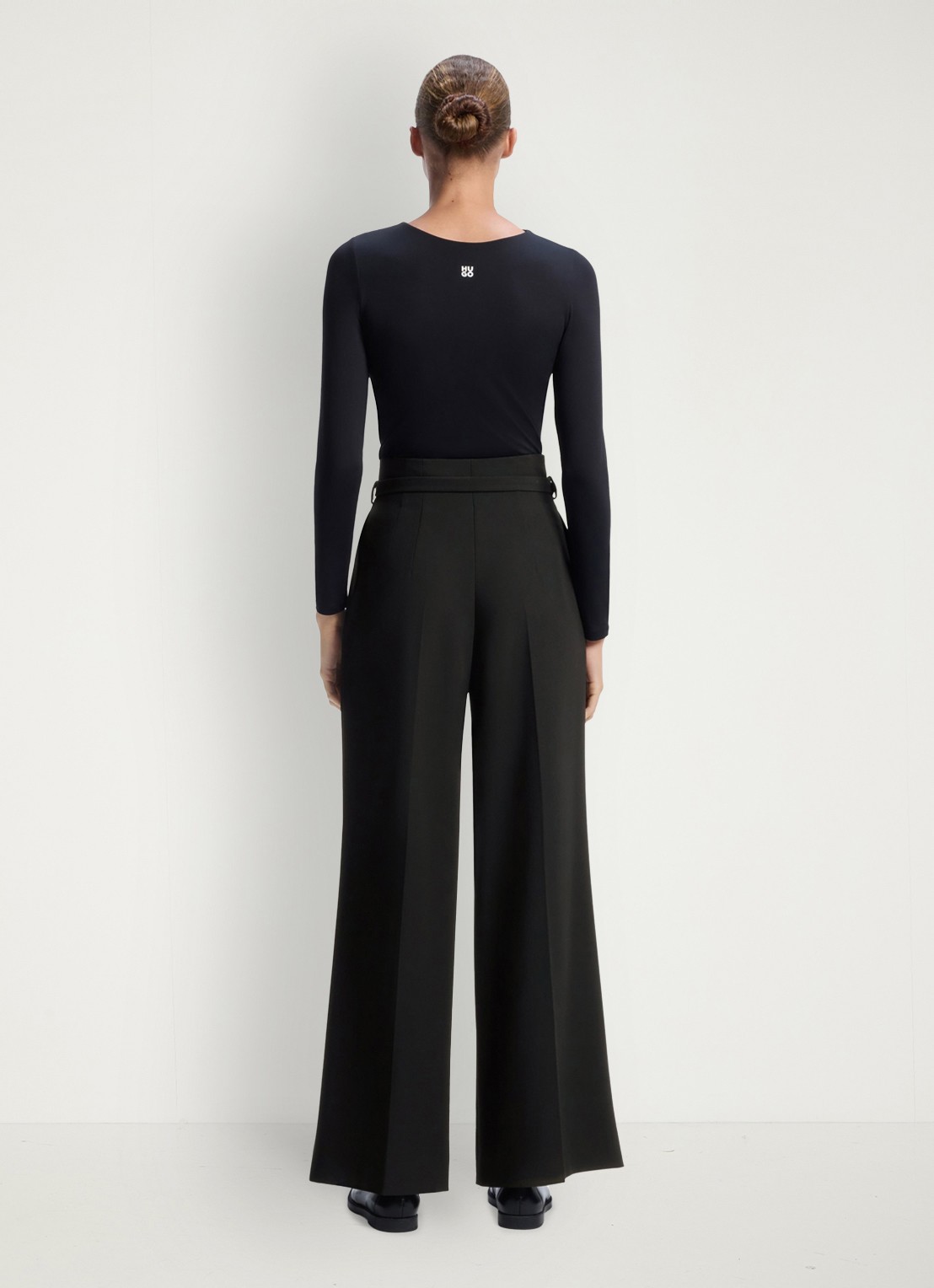 HUGO High waist straight fit pantalon met ceintuur en steekzakken  - achterkant 3 zwart