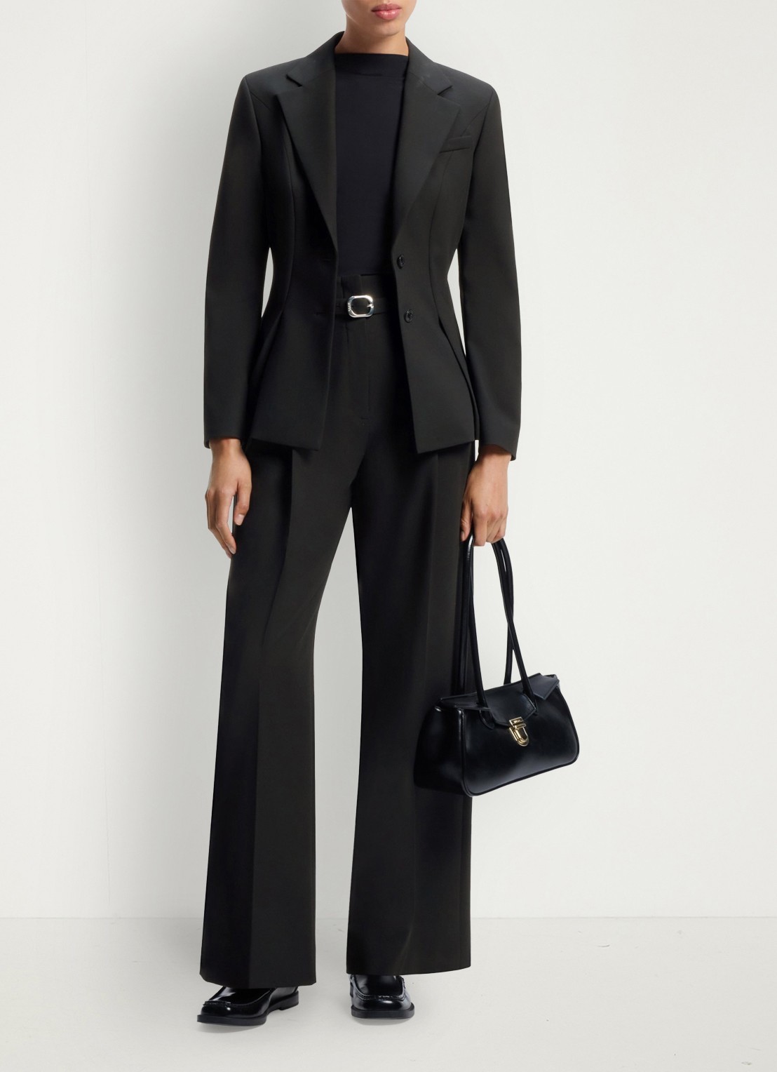 HUGO High waist straight fit pantalon met ceintuur en steekzakken  - voorkant 2 zwart