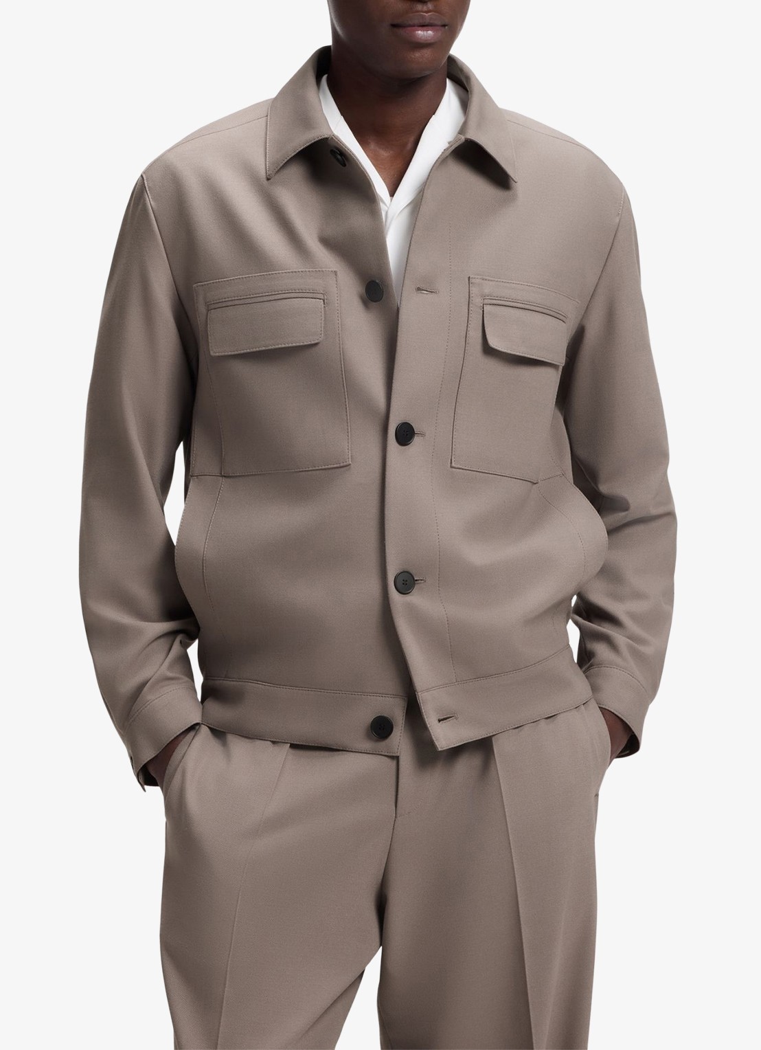 HUGO Jack met borstzakken - detail beige