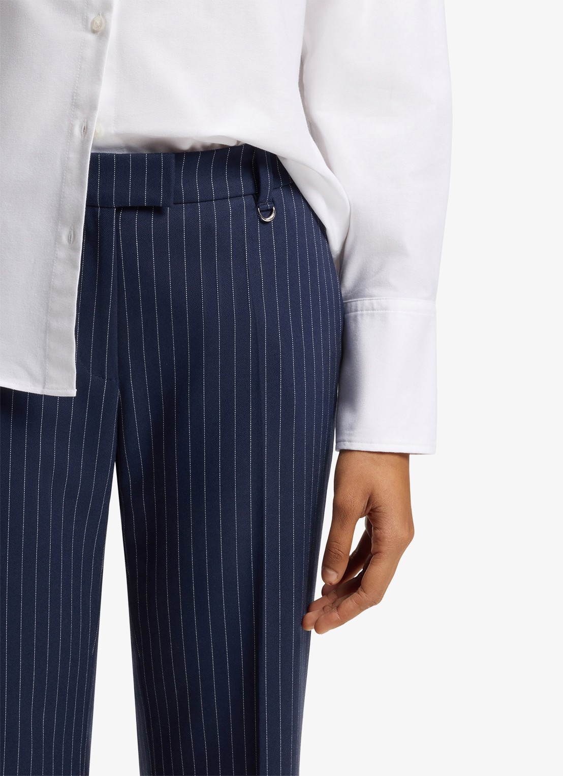 HUGO Mid waist flared fit pantalon met streepprint - detail 5 donkerblauw