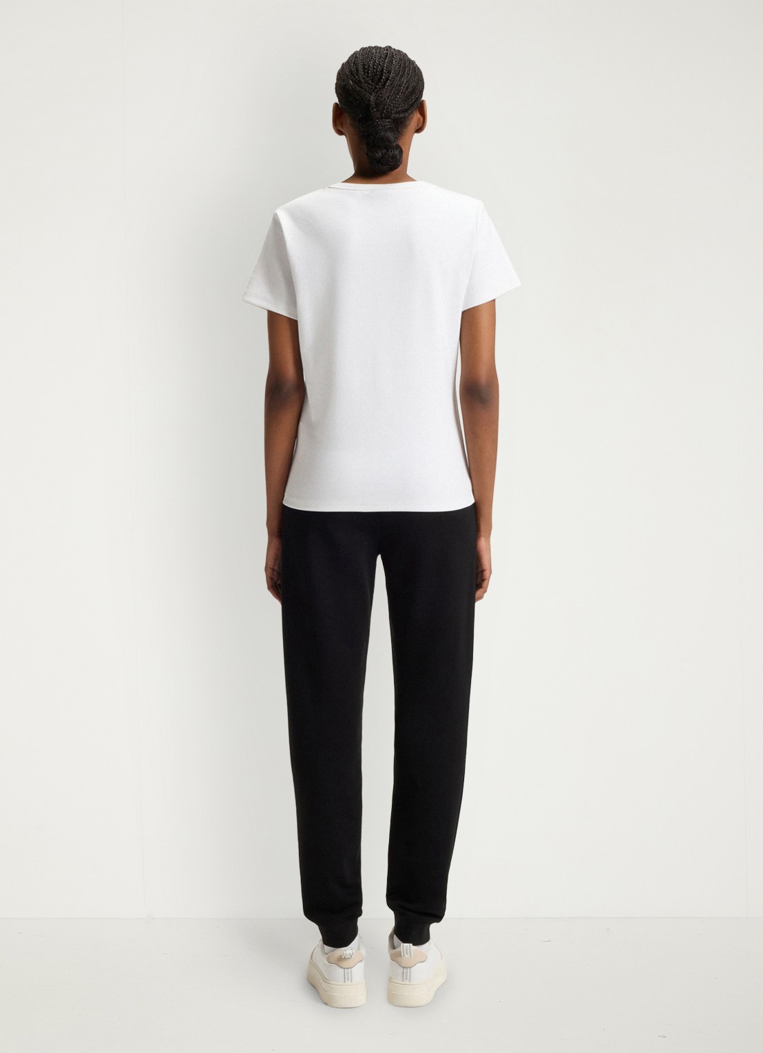 HUGO Nelfinia high waist tapered fit joggingbroek met logoborduring - achterkant 5 zwart
