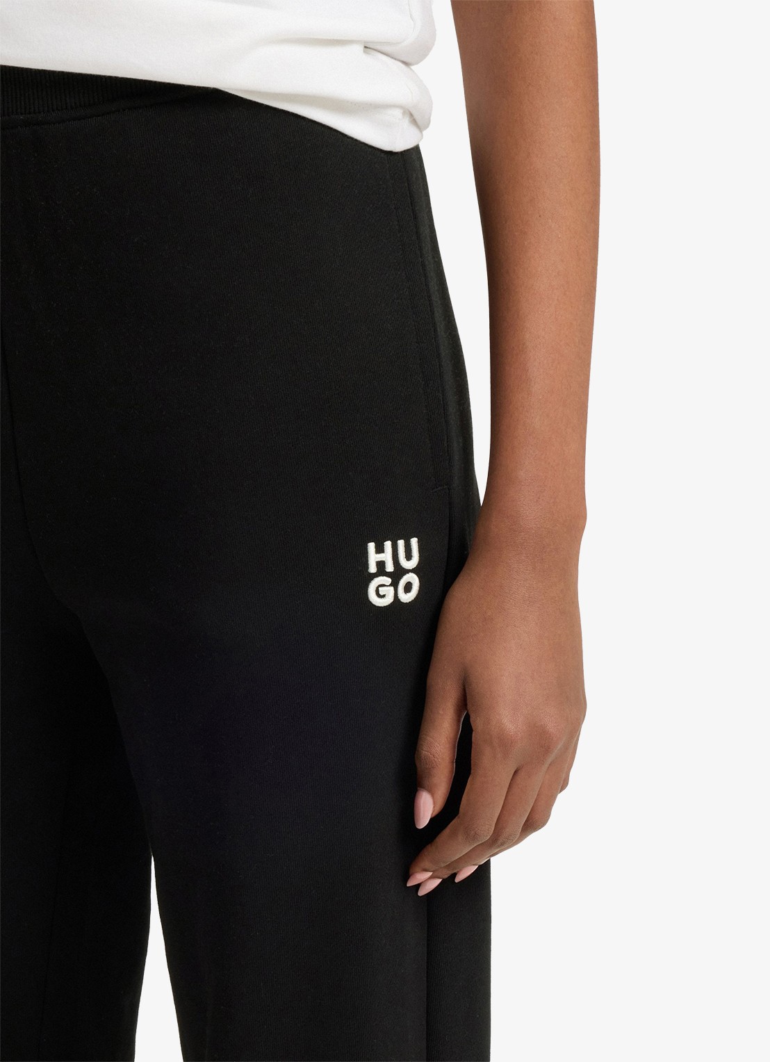 HUGO Nelfinia high waist tapered fit joggingbroek met logoborduring - detail 4 zwart