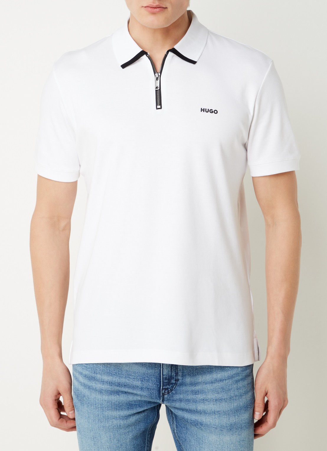 HUGO Polo van katoenpiqué met contrastlogo - detail 8 white-100 / wit