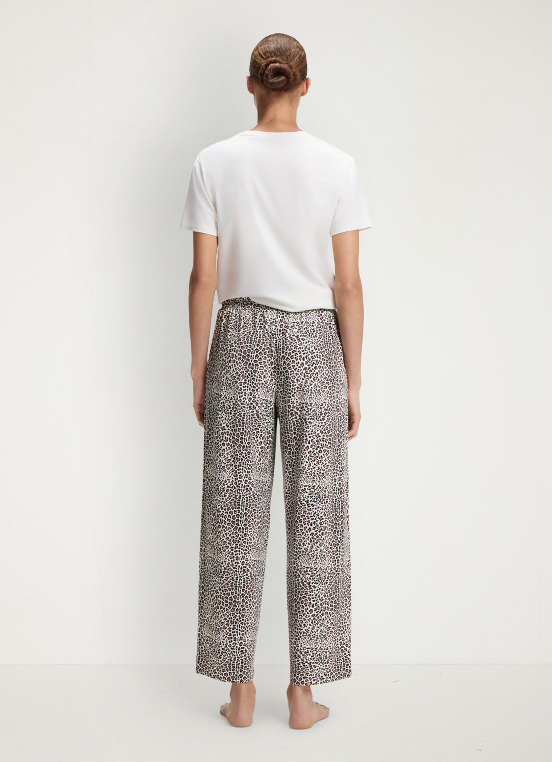 HUGO Pyjamabroek van stretchjersey met all-over print - achterkant 5 lichtbruin