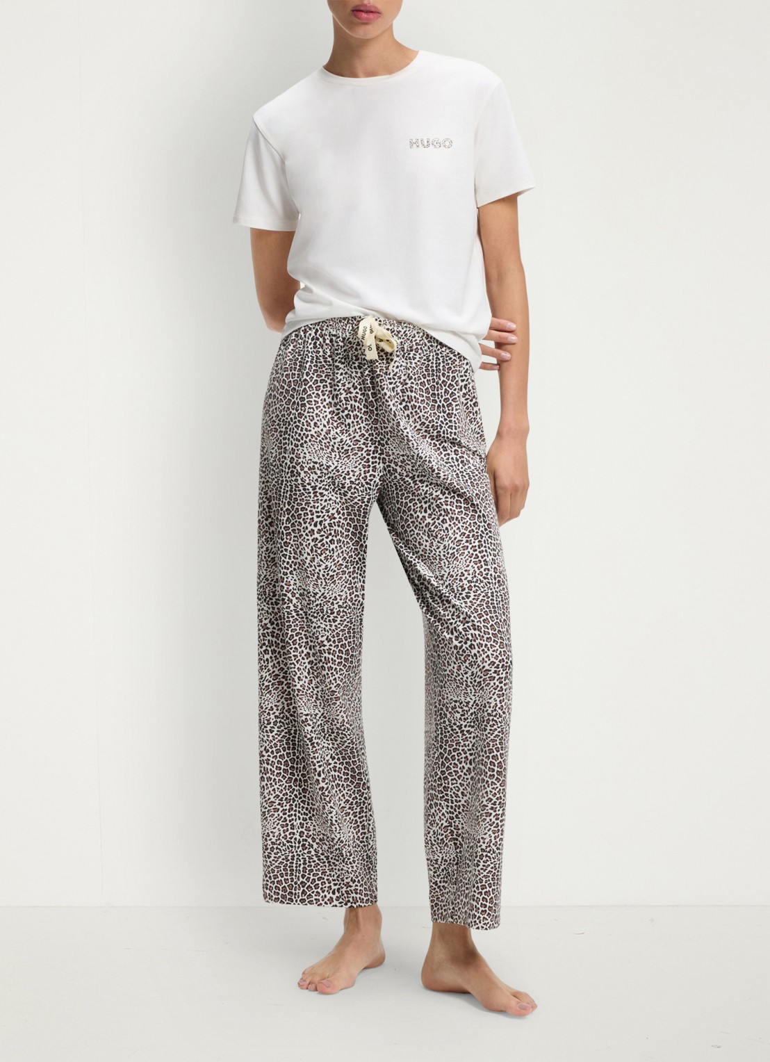 HUGO Pyjamabroek van stretchjersey met all-over print - voorkant 4 lichtbruin
