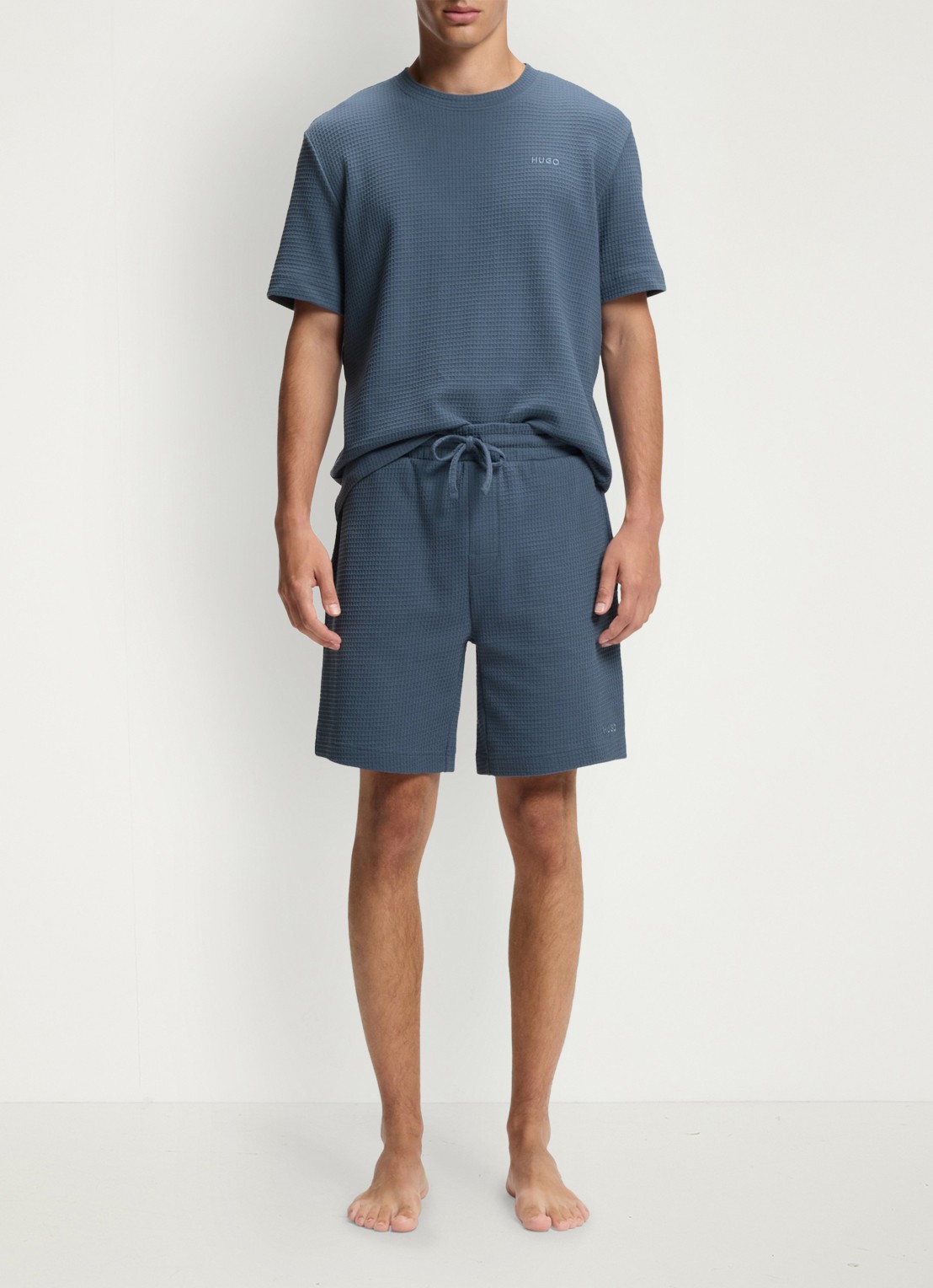HUGO Pyjamashirt met wafelstructuur en logostiksel - voorkant 4 open blue-496 / blauw