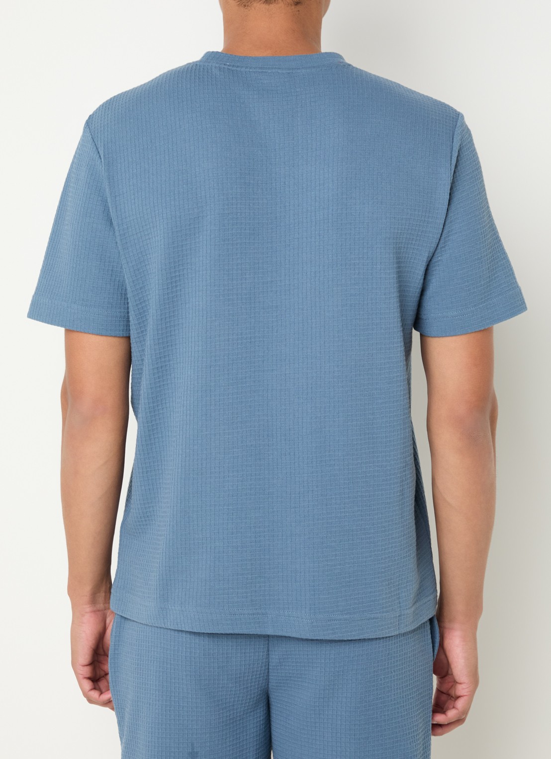 HUGO Pyjamashirt met wafelstructuur en logostiksel - achterkant 2 open blue-496 / blauw