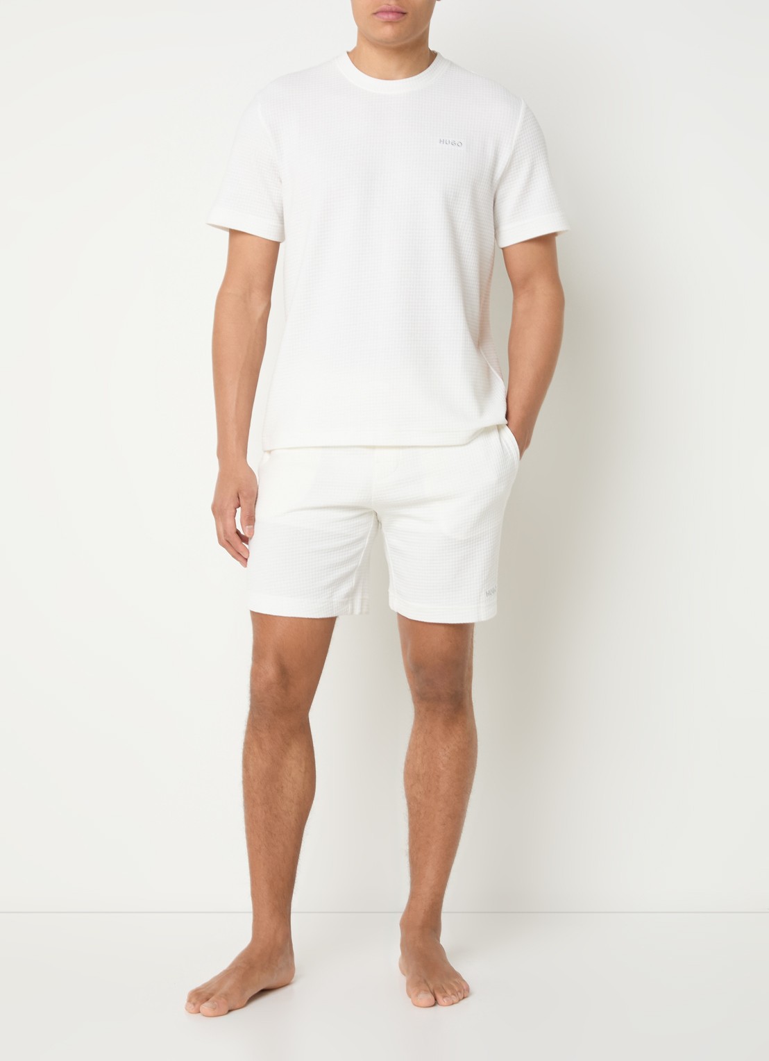 HUGO Pyjamashirt met wafelstructuur en logostiksel - voorkant 2 natural-102 / wit
