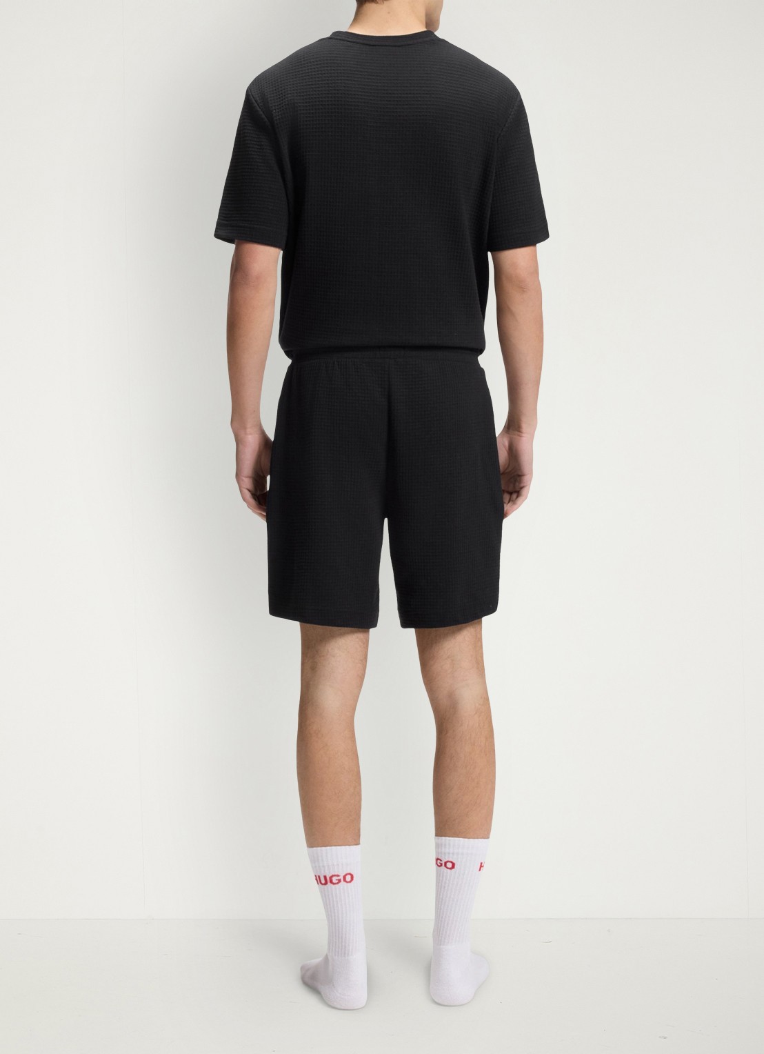 HUGO Pyjamashort met wafelstructuur en logostiksel - achterkant 4 black-001 / zwart