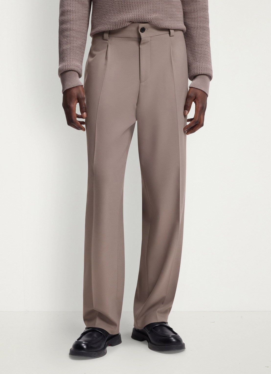 HUGO Regular fit pantalon met steekzakken - detail 3 lichtbruin