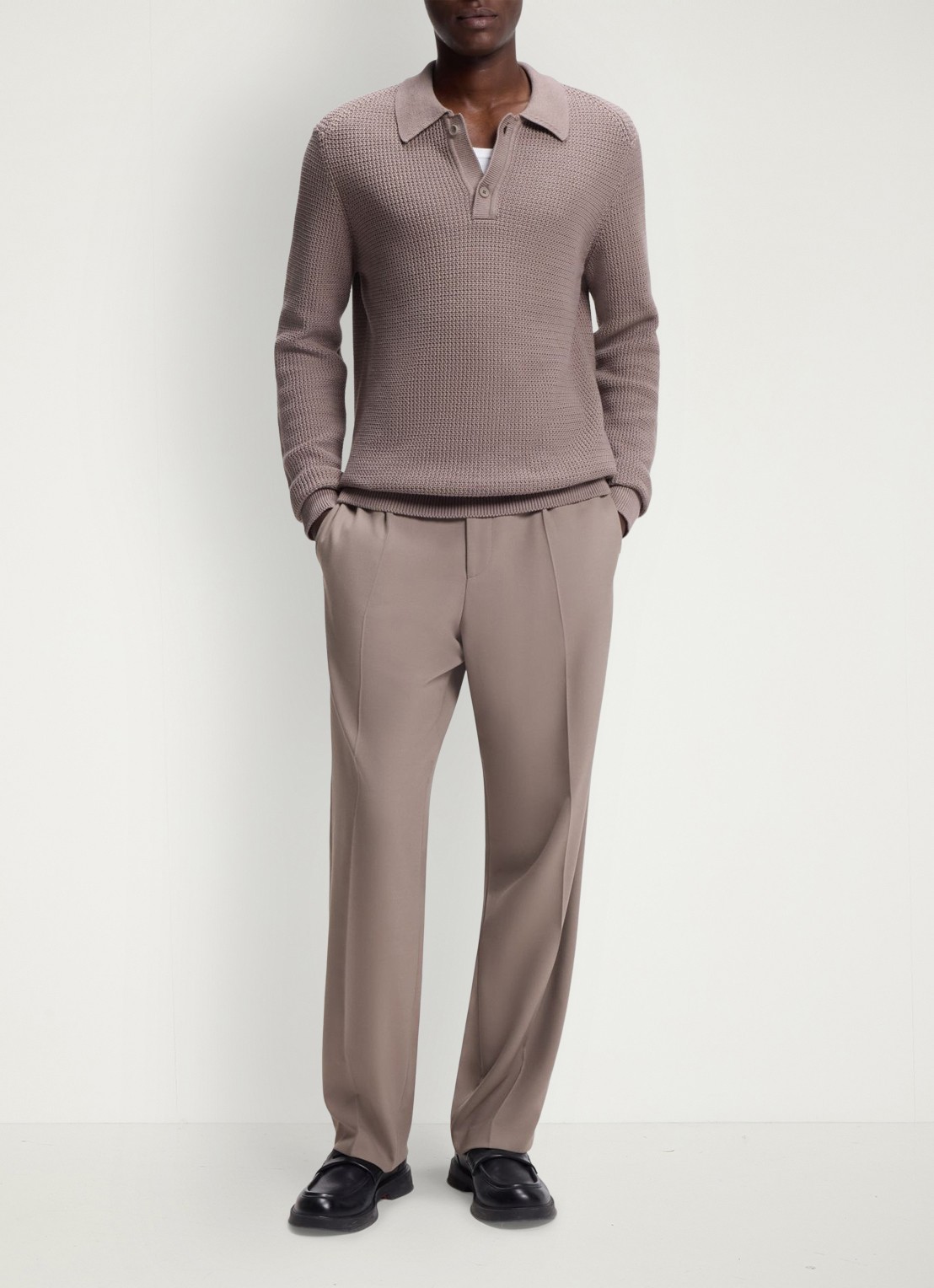 HUGO Regular fit pantalon met steekzakken - voorkant 2 lichtbruin