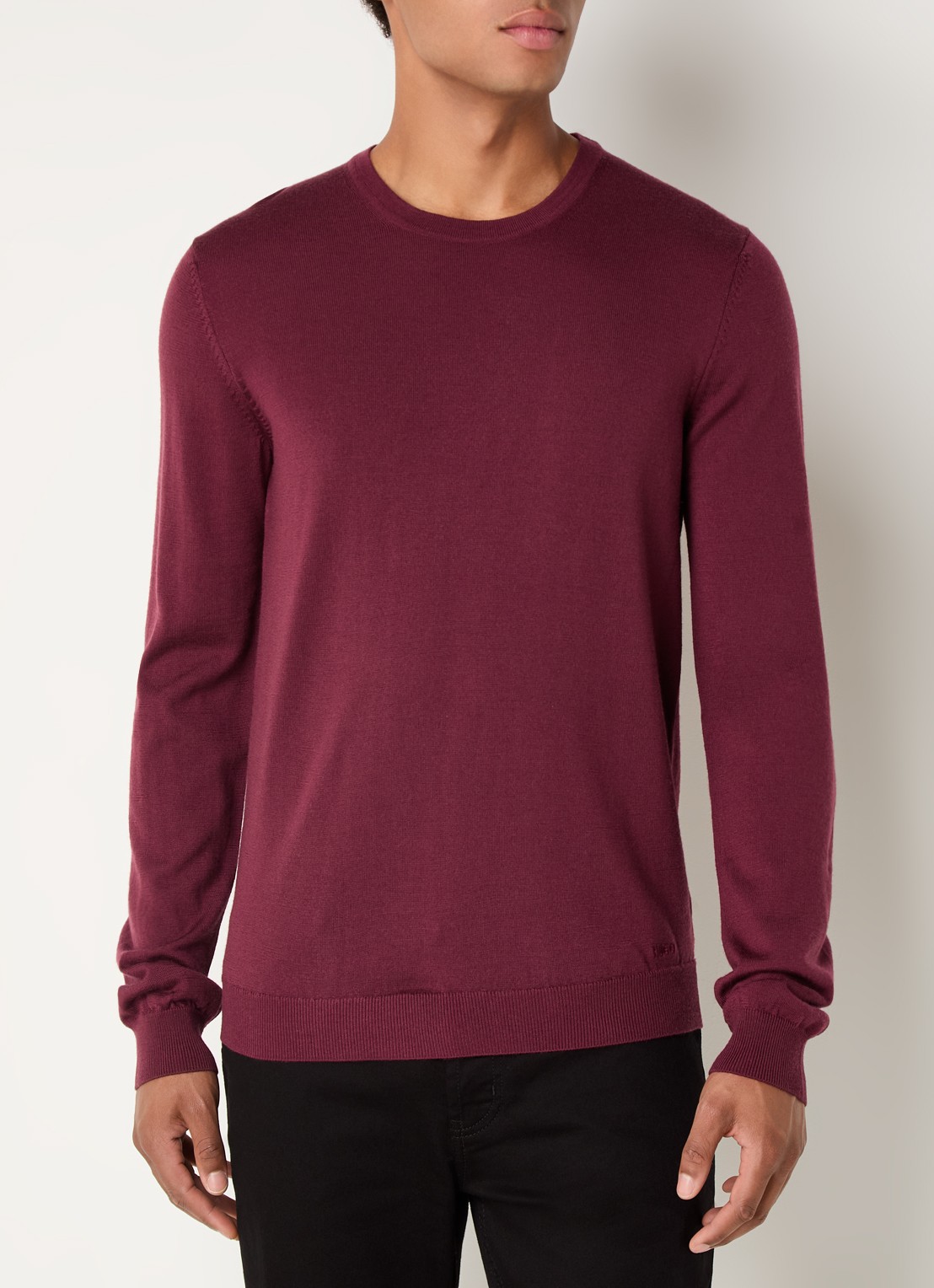 HUGO San Cedric fijngebreide pullover van wol  - detail bordeauxrood